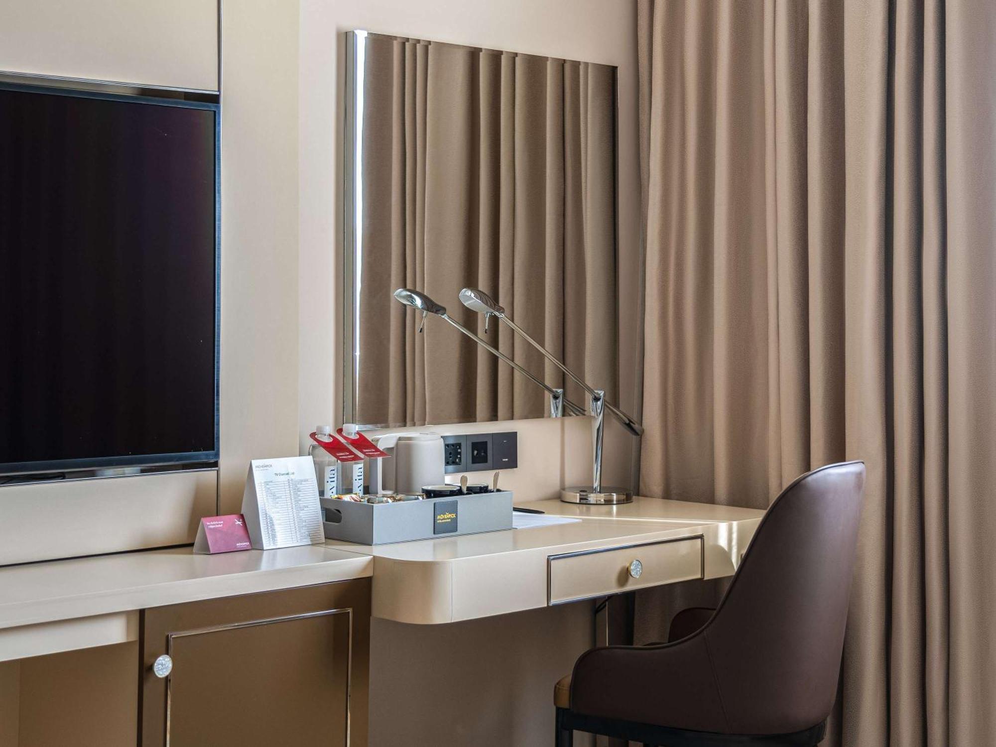 Moevenpick Самарканд Екстериор снимка