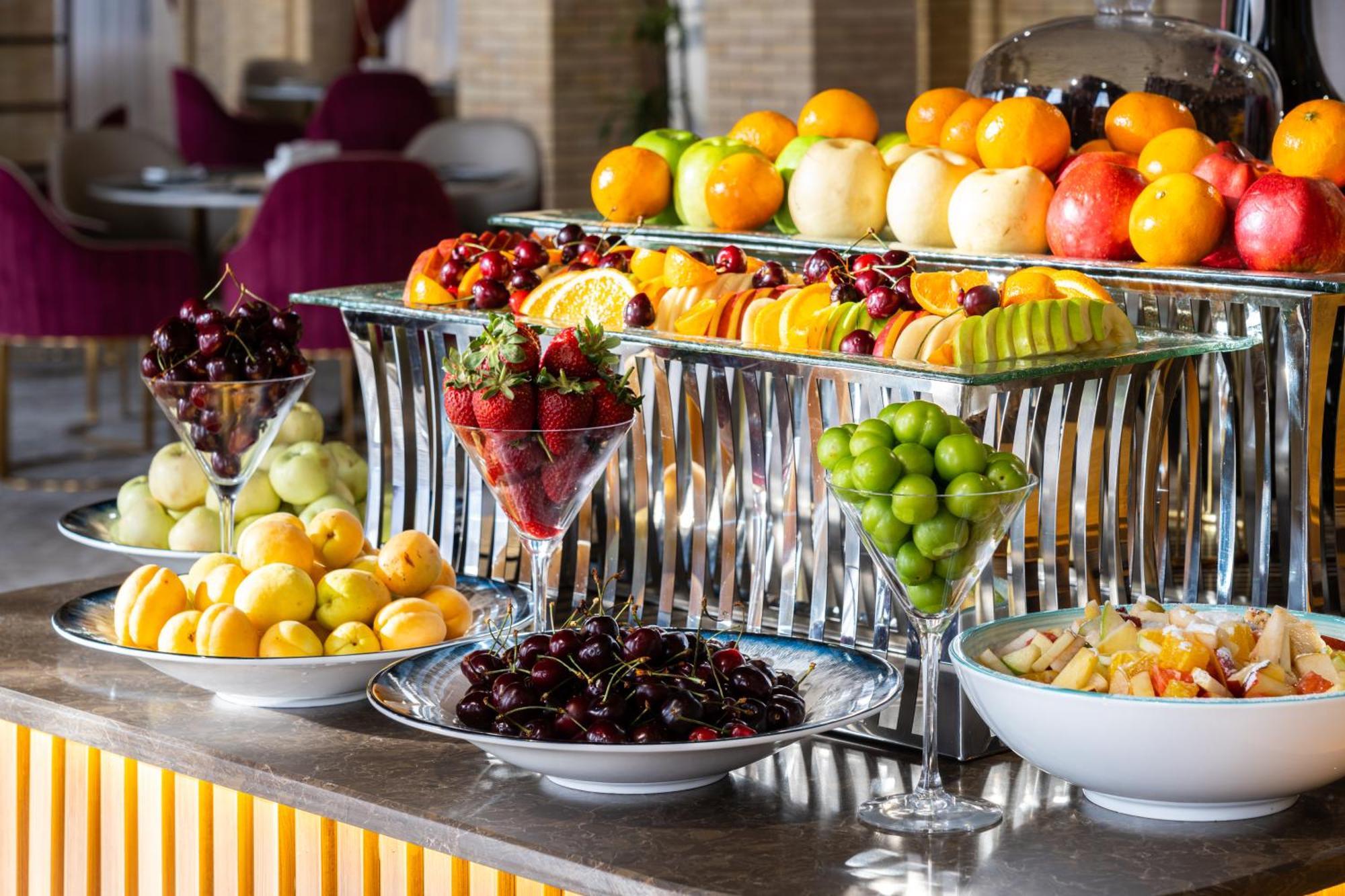 Moevenpick Самарканд Екстериор снимка
