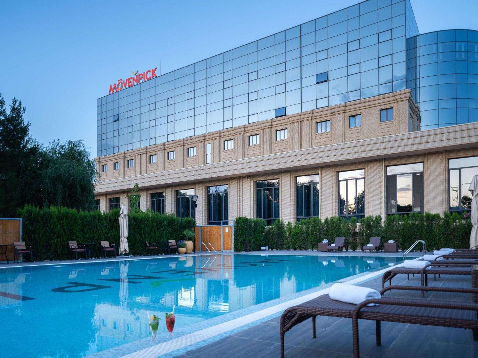 Moevenpick Самарканд Екстериор снимка