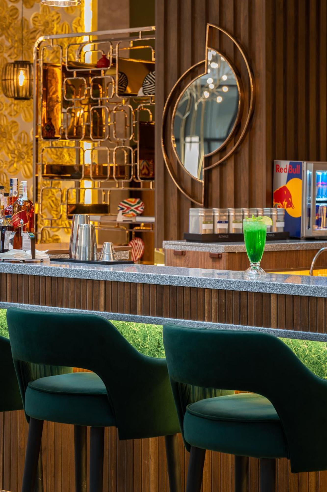 Moevenpick Самарканд Екстериор снимка